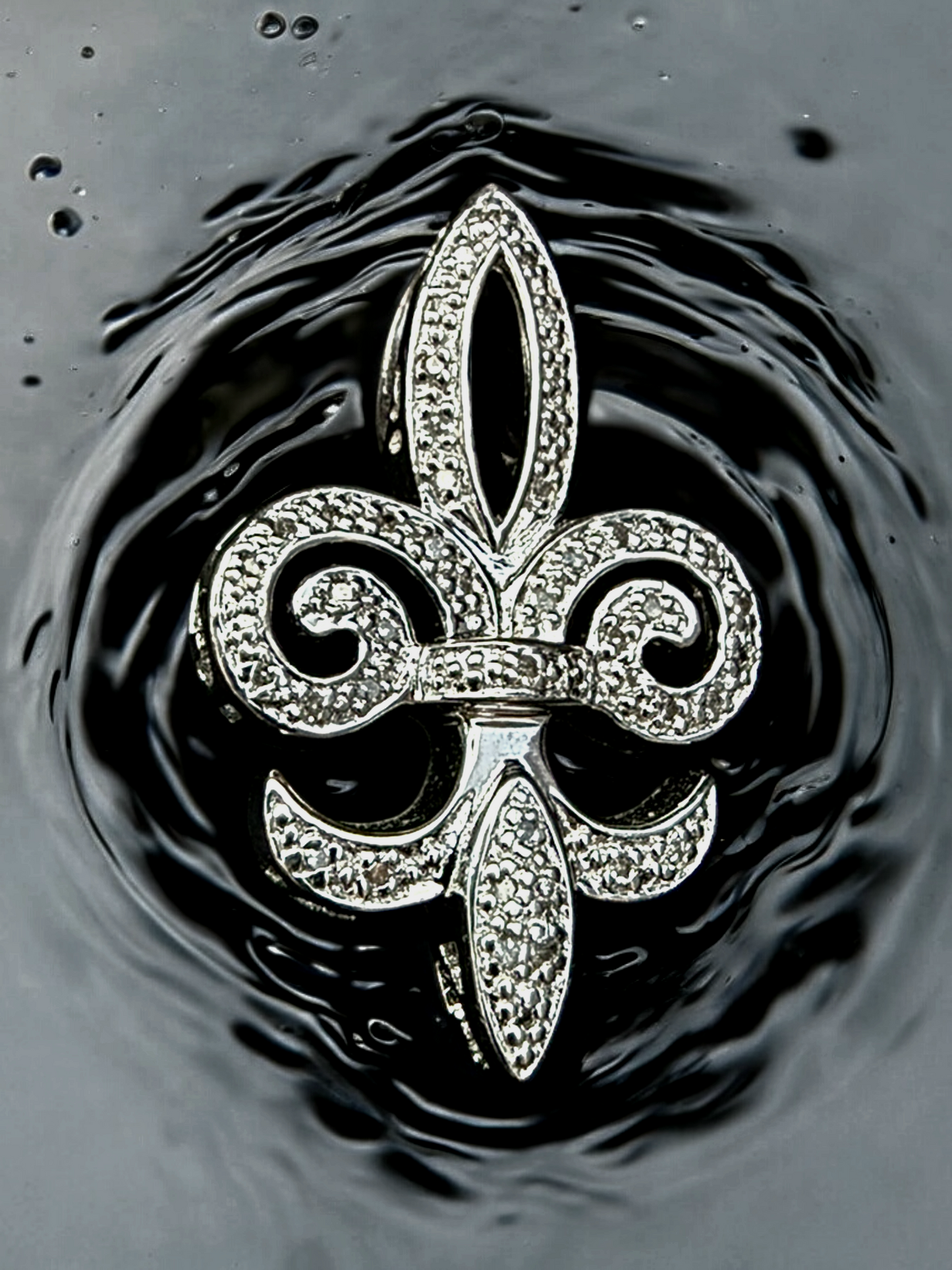 Diamond Fleur De Lis
