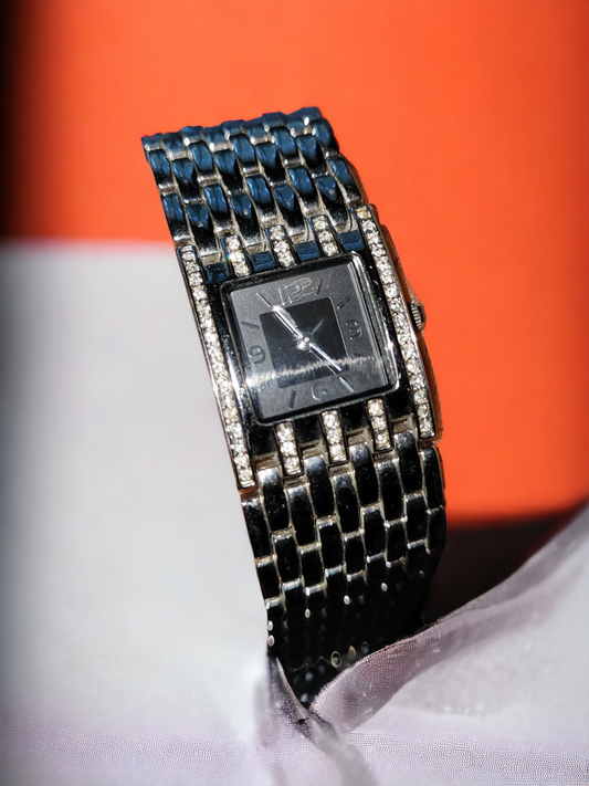 Fashion Watch With Crystals